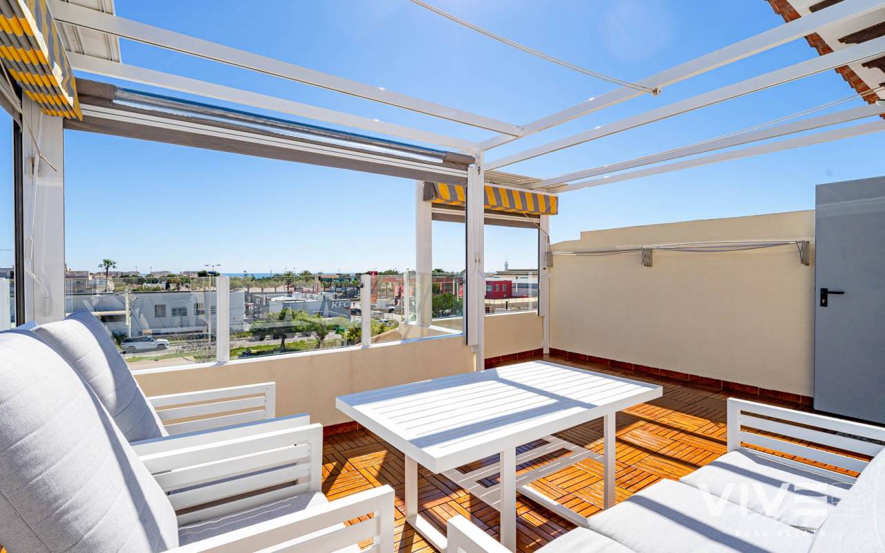 Adosado - Segunda mano - Torrevieja - 17117