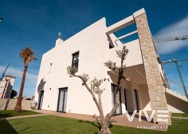 Apartamento - Nueva construcción  - Pilar de la Horadada - Zona Pueblo