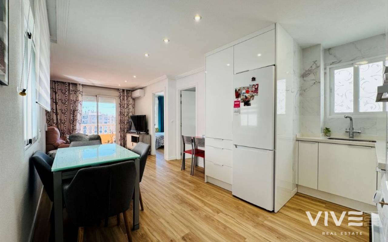 Apartamento - Segunda mano - Guardamar del Segura - SM-61809