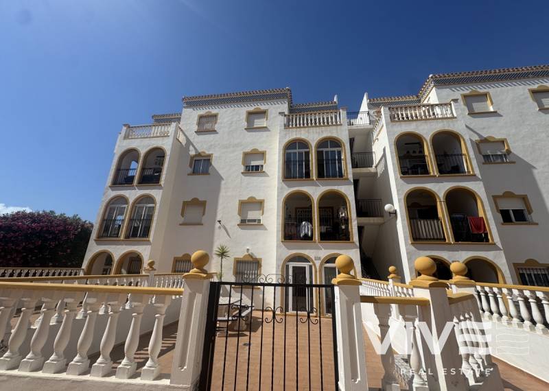 Apartamento - Segunda mano - Orihuela Costa - La Zenia