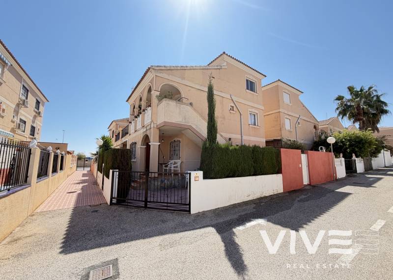 Apartamento - Segunda mano - Orihuela Costa - La Zenia