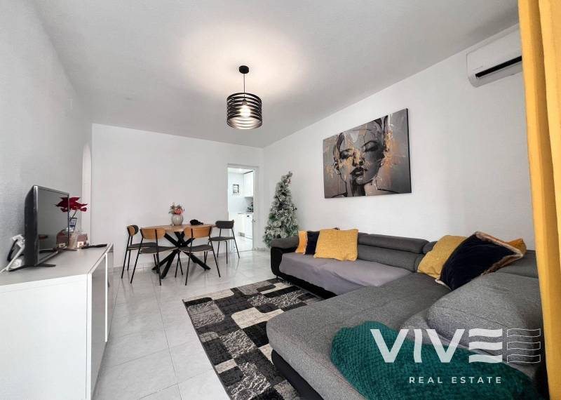 Apartamento - Segunda mano - Orihuela Costa - Los Almendros-La Florida