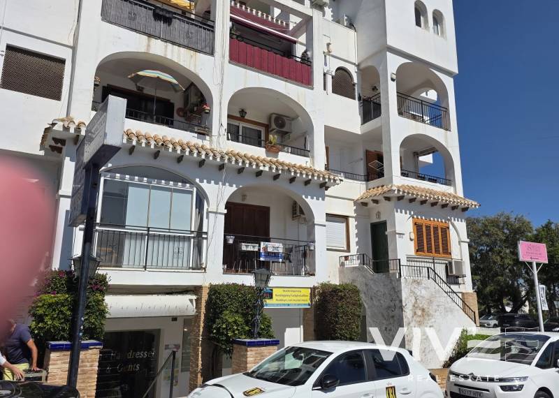 Apartamento - Segunda mano - Orihuela Costa - Villamartin