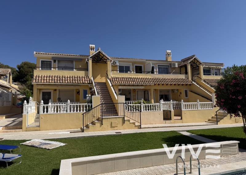 Apartamento - Segunda mano - Orihuela Costa - Villamartin