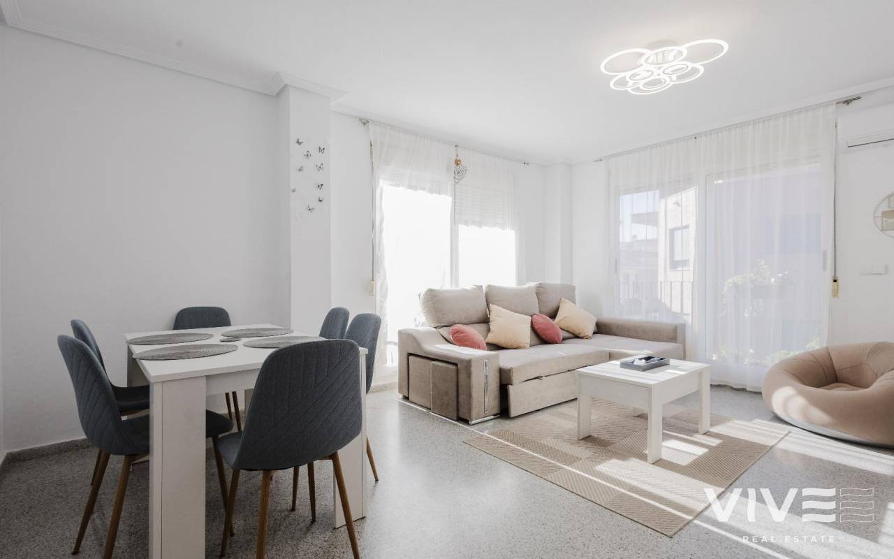 Apartamento - Segunda mano - San Miguel de Salinas - 90231