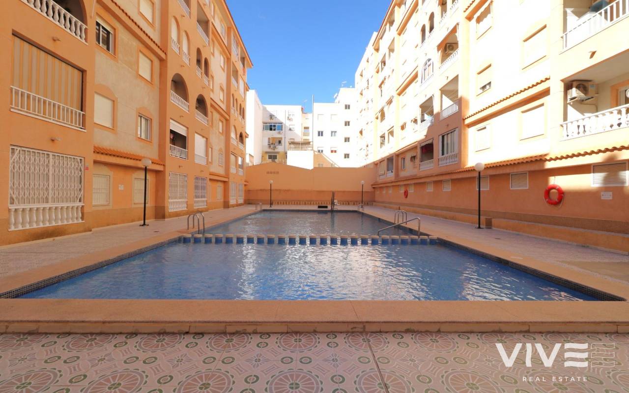 Apartamento - Segunda mano - Torrevieja - PRI-94069
