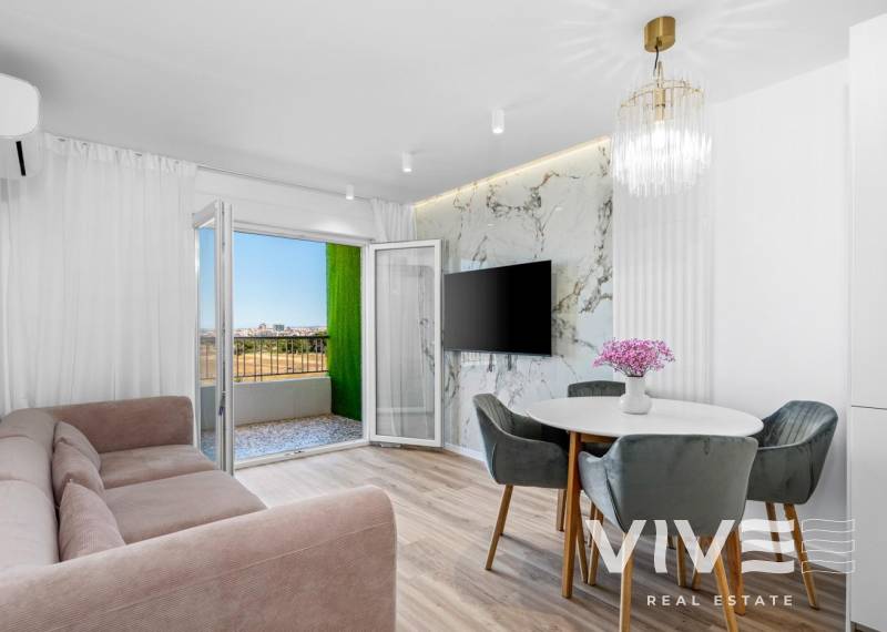 Apartamento - Segunda mano - Torrevieja - Punta prima
