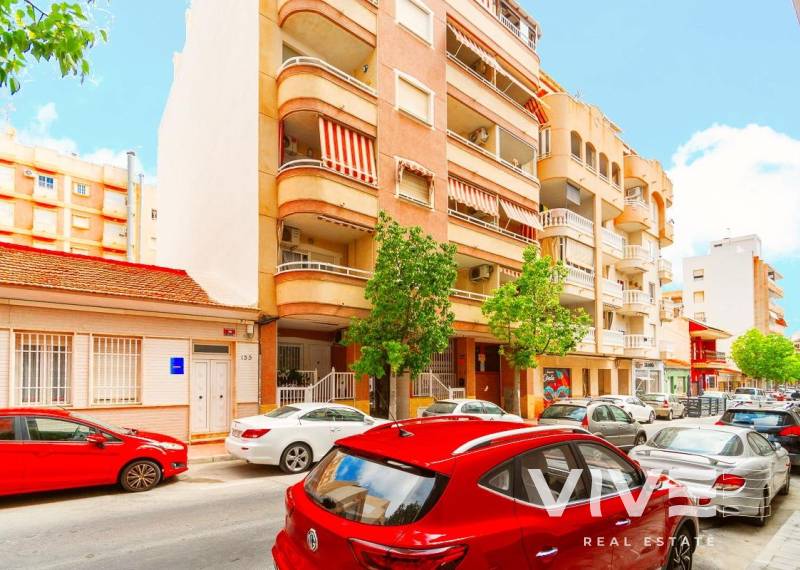 Apartamento - Segunda mano - Torrevieja - Torrevieja