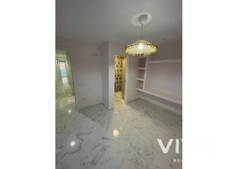 Apartamento - Segunda mano - Torrevieja - Torrevieja