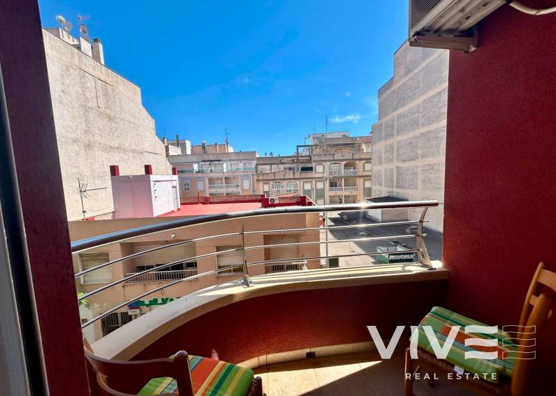 Apartamento - Segunda mano - Torrevieja - Torrevieja