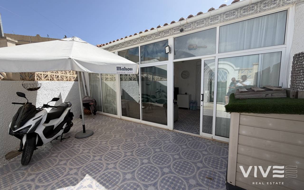 Apartment / flat - Resale - Orihuela Costa - DOLP-31927
