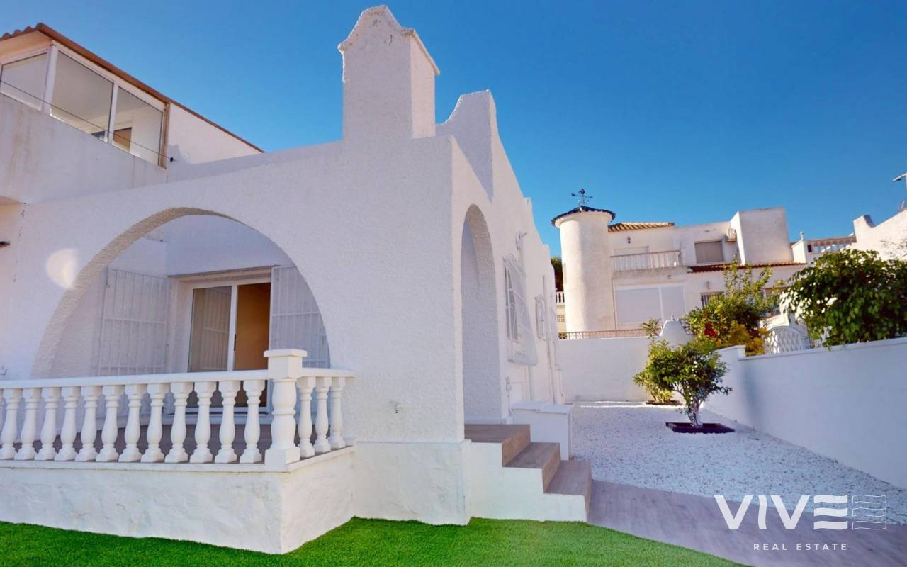 Apartment / flat - Resale - San Miguel de Salinas - 83951