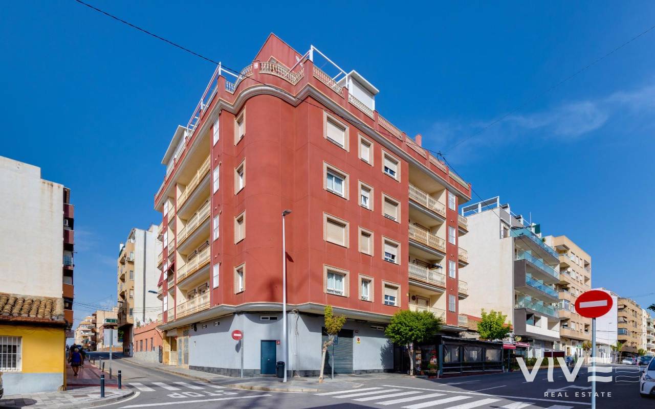 Apartment - Resale - Torrevieja - 61234