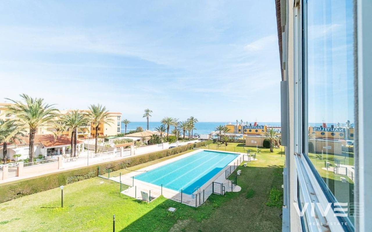 Apartment - Resale - Torrevieja - PF-58754