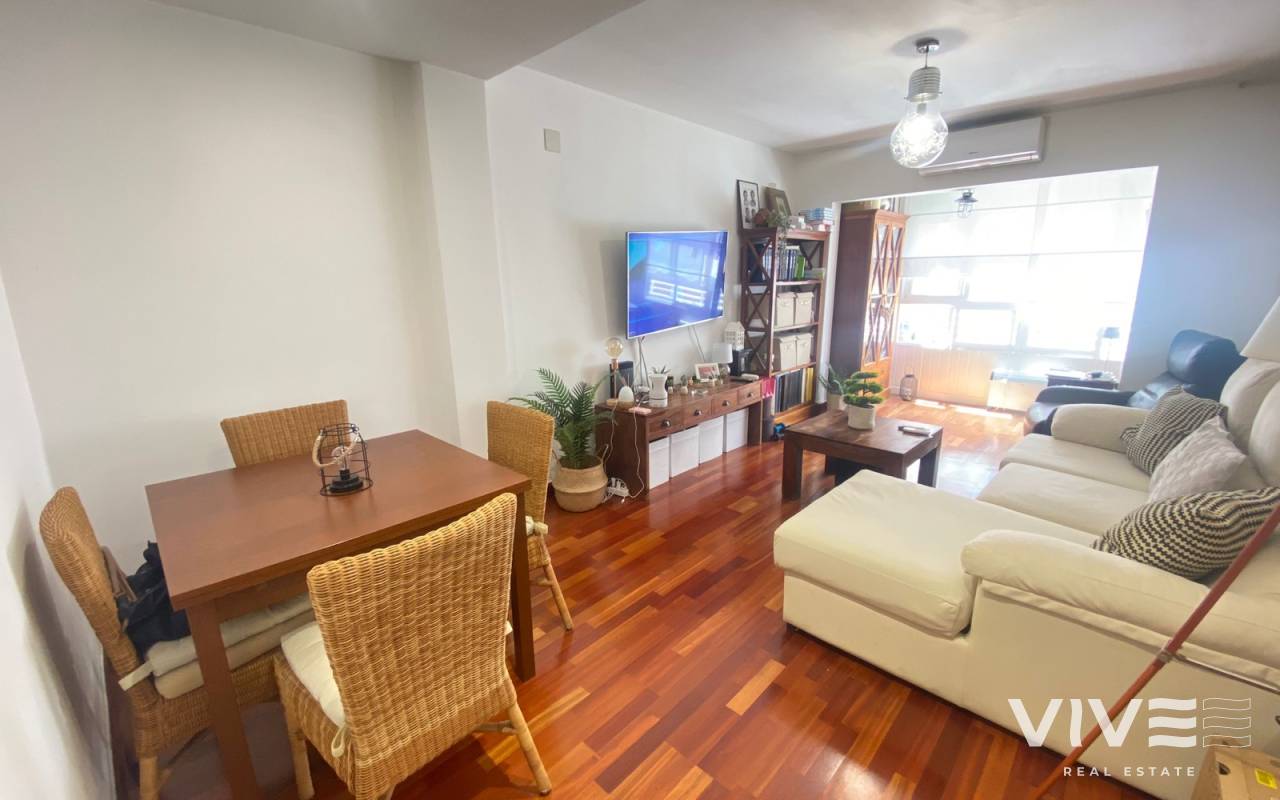 Apartment - Resale - Torrevieja - RE0270