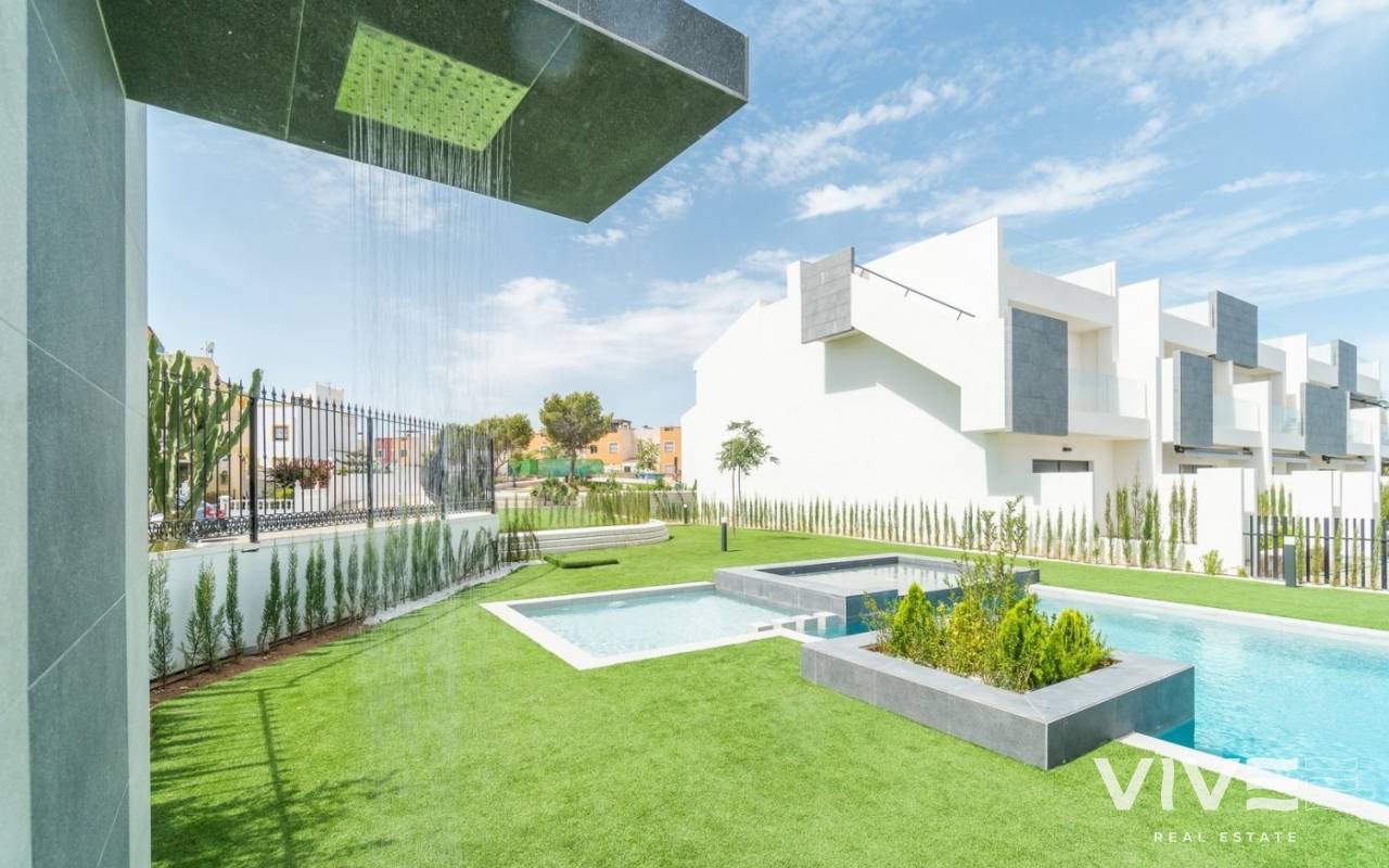 Apartment / Wohnung - Neubau - Torrevieja - 32264
