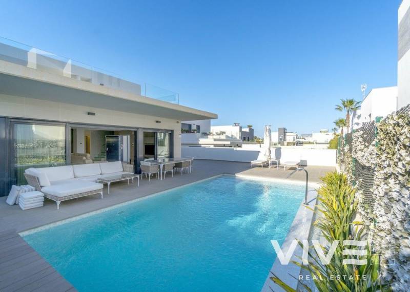 Detached Villa - Försäljning  - Orihuela Costa - Agua Marina