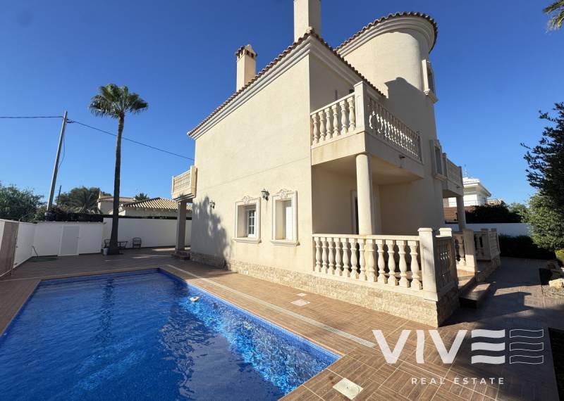 Detached Villa - Försäljning  - Orihuela Costa - Cabo Roig