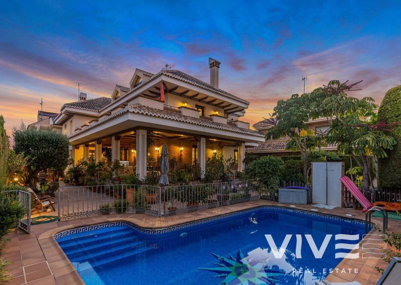 Detached Villa - Försäljning  - Torrevieja - La veleta