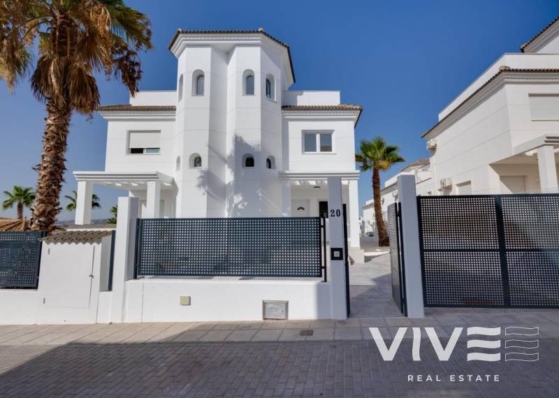 Detached Villa - Neubau - San Fulgencio - El Oasis