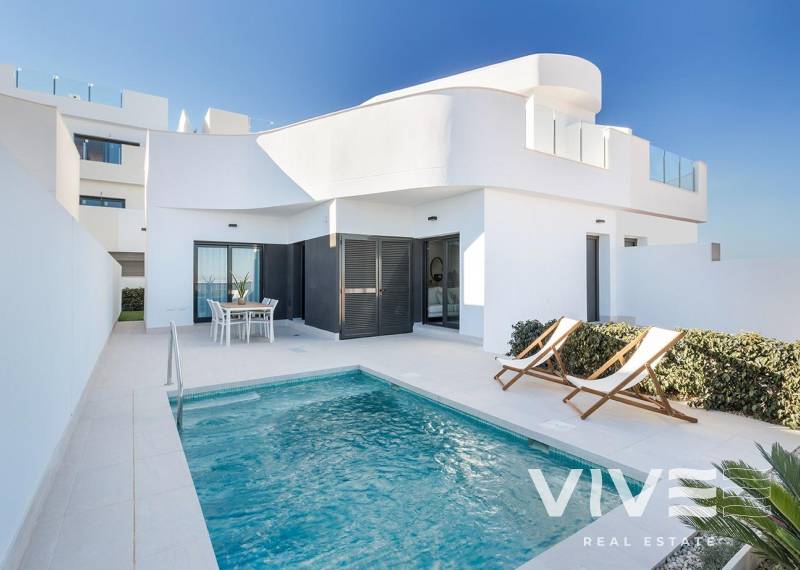 Detached Villa - Nueva construcción  - Torrevieja - Lago Jardín II