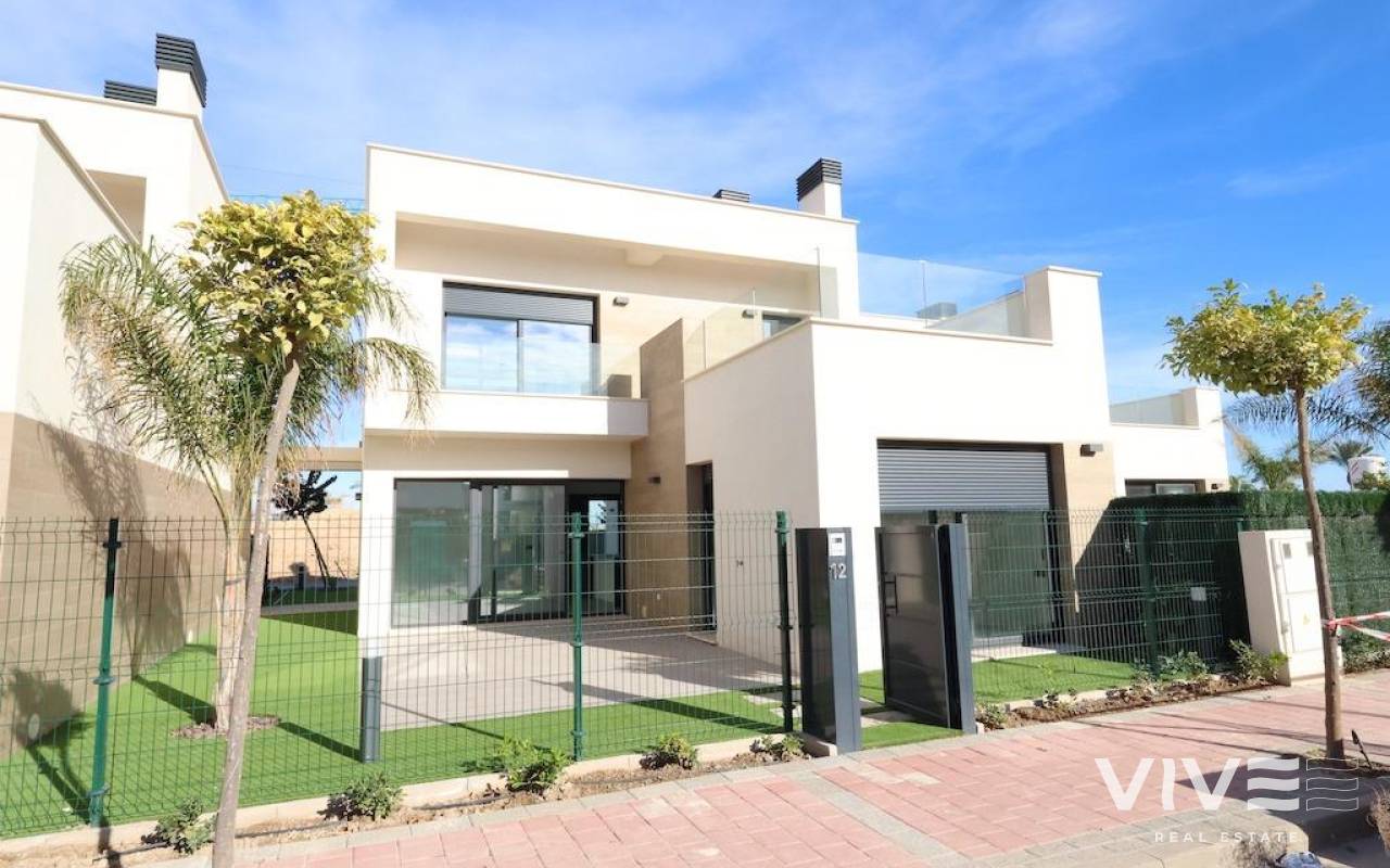 Detached Villa - Resale - Los Alcázares - 82637