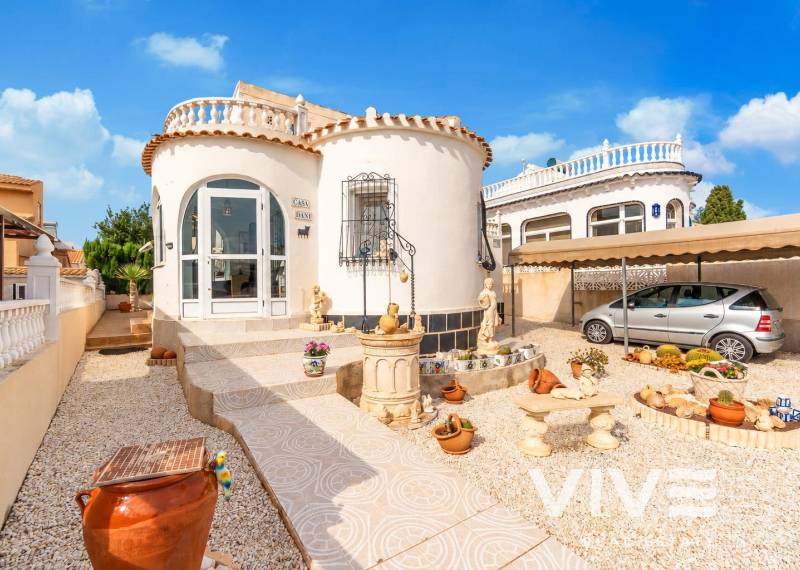 Detached Villa - Resale - Orihuela Costa - La Florida