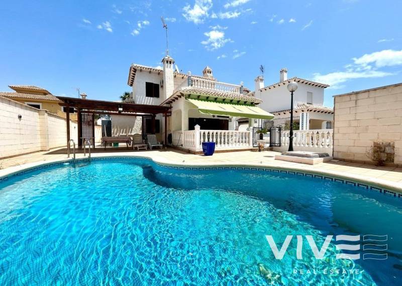 Detached Villa - Resale - Orihuela Costa - La Zenia