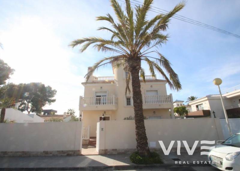 Detached Villa - Segunda mano - Orihuela Costa - Cabo Roig
