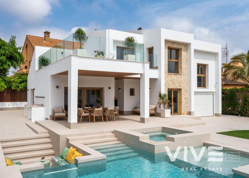 Detached Villa - Segunda mano - Orihuela Costa - Campoamor