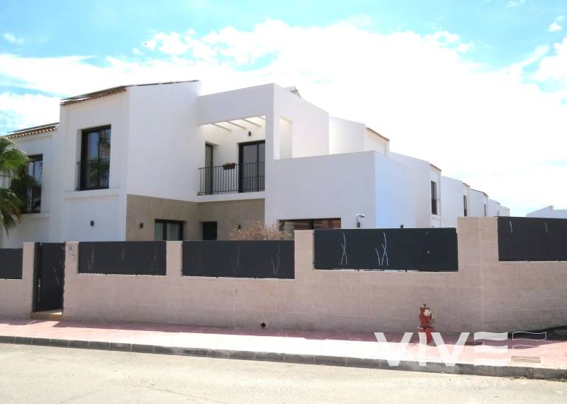 Detached Villa - Segunda mano - Rojales - Ciudad quesada