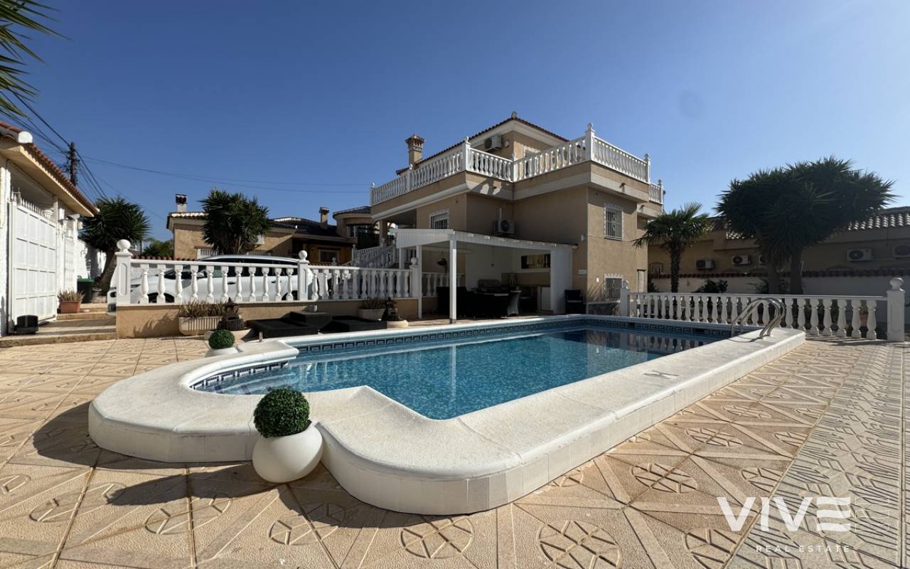 Detached Villa - Verkauf - Rojales - DOLP-92754
