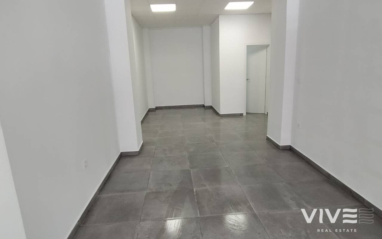 Geschäftslokal - Verkauf - Torrevieja - RECOL27 L2 