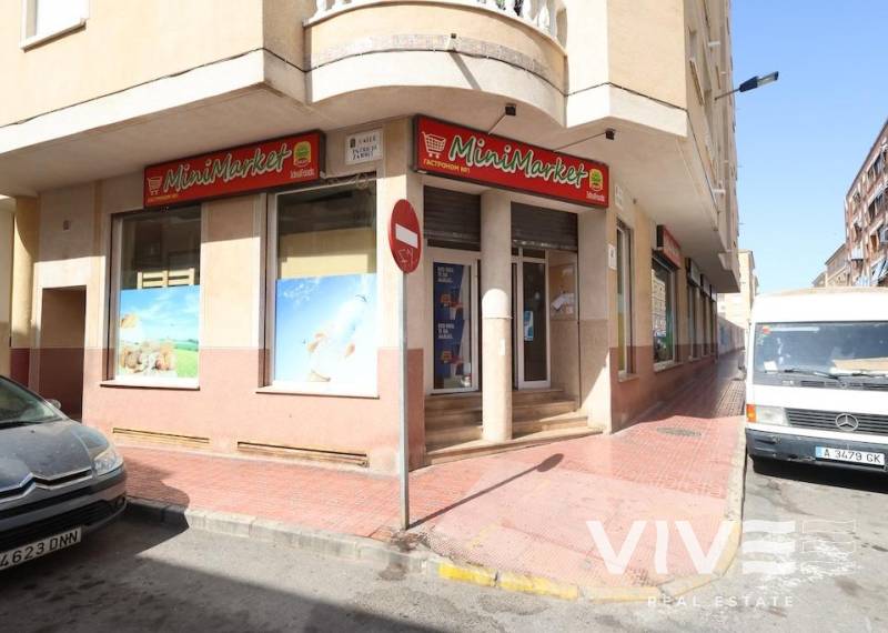Geschäftsräume - Verkauf - Torrevieja - Torrevieja