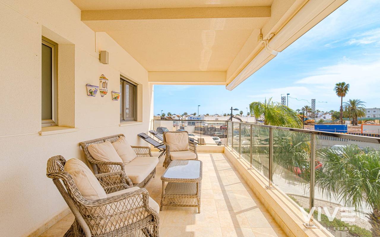 Lägenhet - Försäljning  - Orihuela Costa - 17298