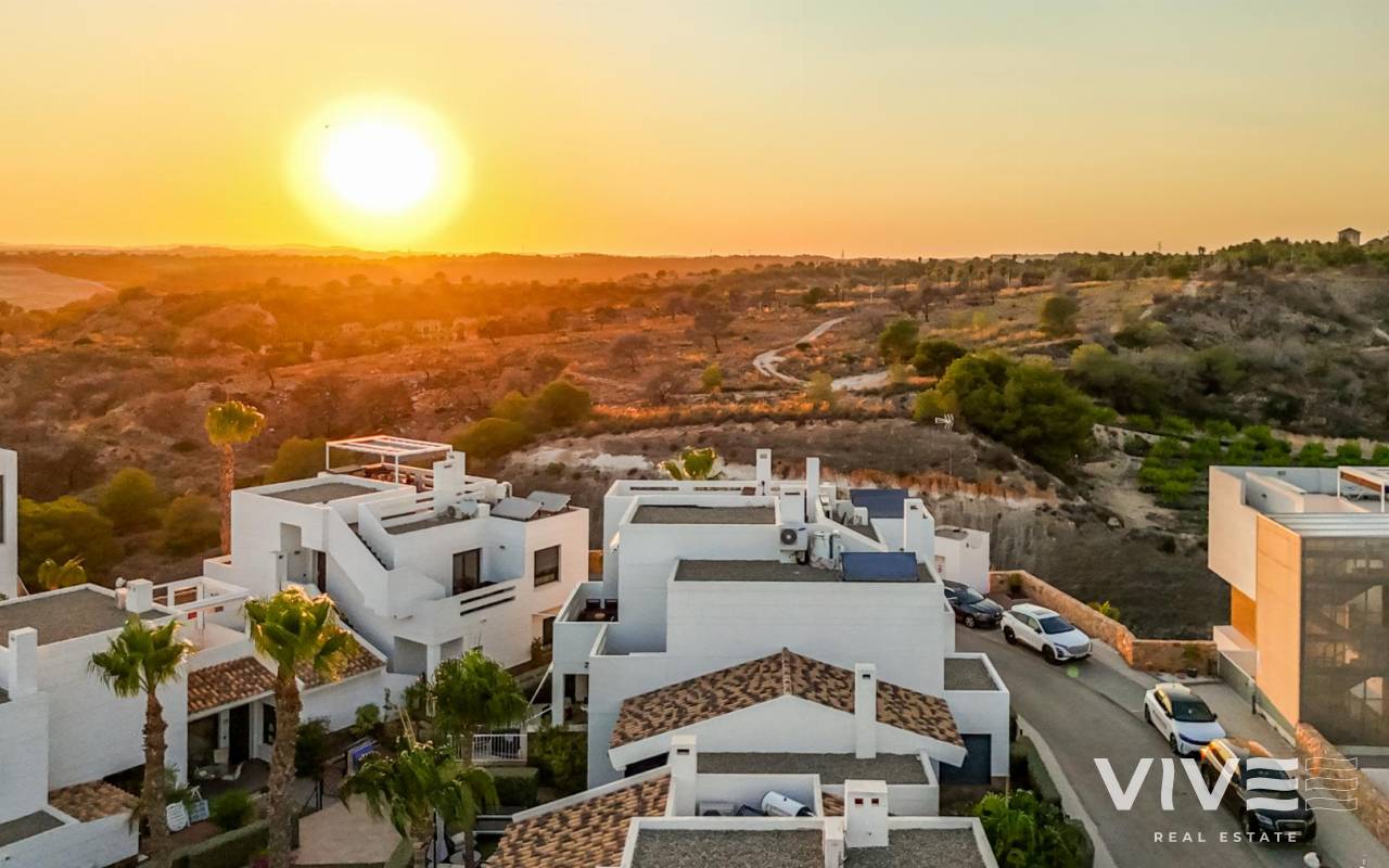 Lägenhet - Försäljning  - Orihuela Costa - 43424