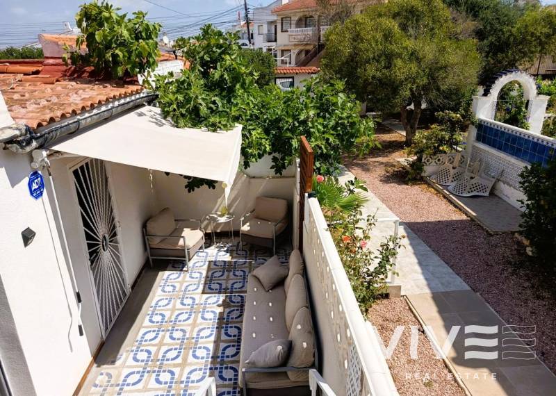 Lägenhet - Försäljning  - Torrevieja - La Siesta - El Salado - Torreta