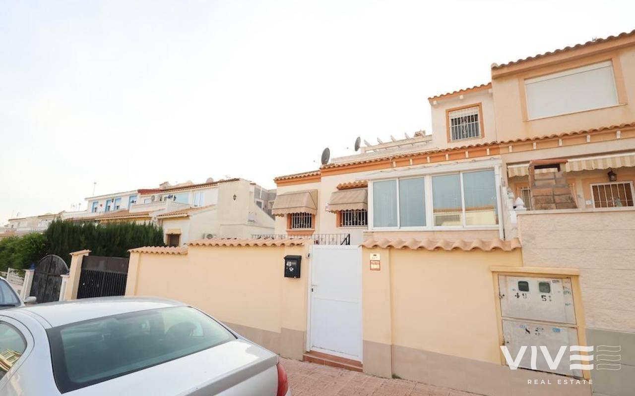 Radhus - Försäljning  - Orihuela Costa - 96736