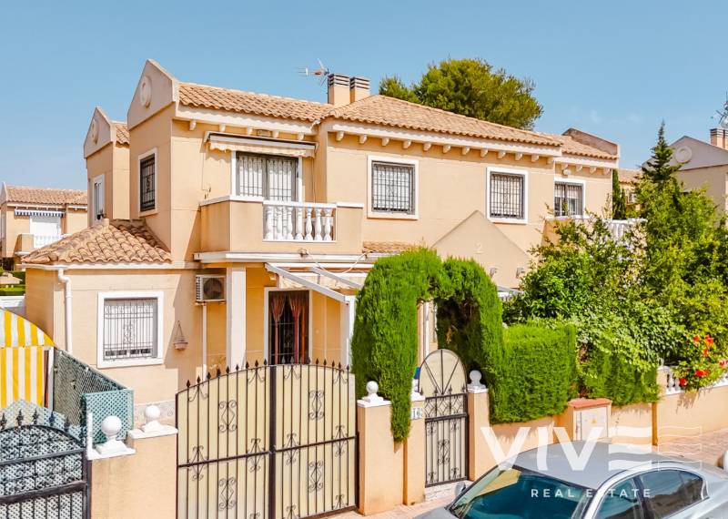 Radhus - Försäljning  - Torrevieja - Torrevieja