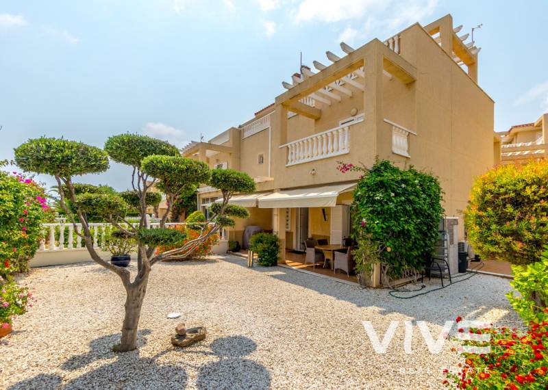 Reihenhaus - Verkauf - Orihuela Costa - Playa Flamenca