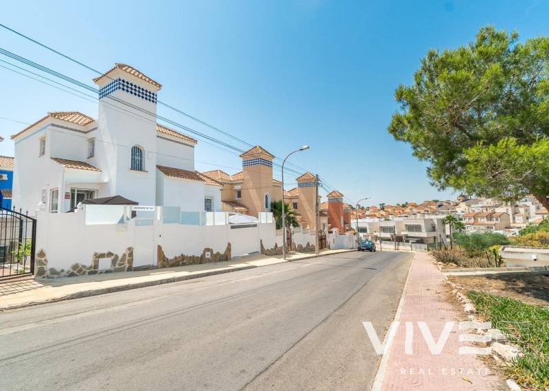  - Rynek wtórny - San Miguel de Salinas - Las Filipinas