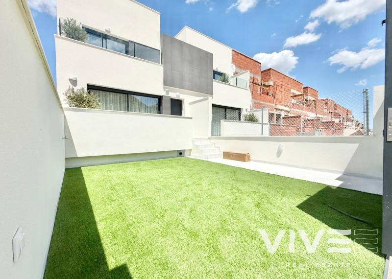 Town House - New Build - Cox - San Fernando