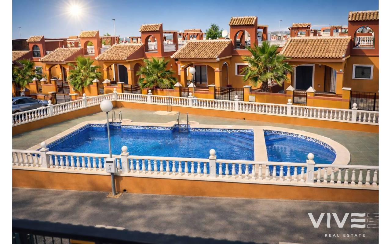 Villa - Försäljning  - Torrevieja - 68044