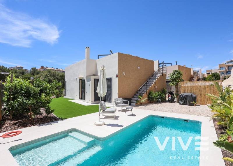 Villa - Resale - Orihuela Costa - La Zenia