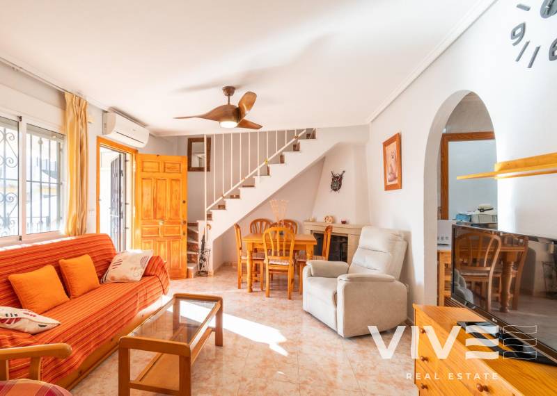 Villa - Resale - Orihuela Costa - Playa Flamenca