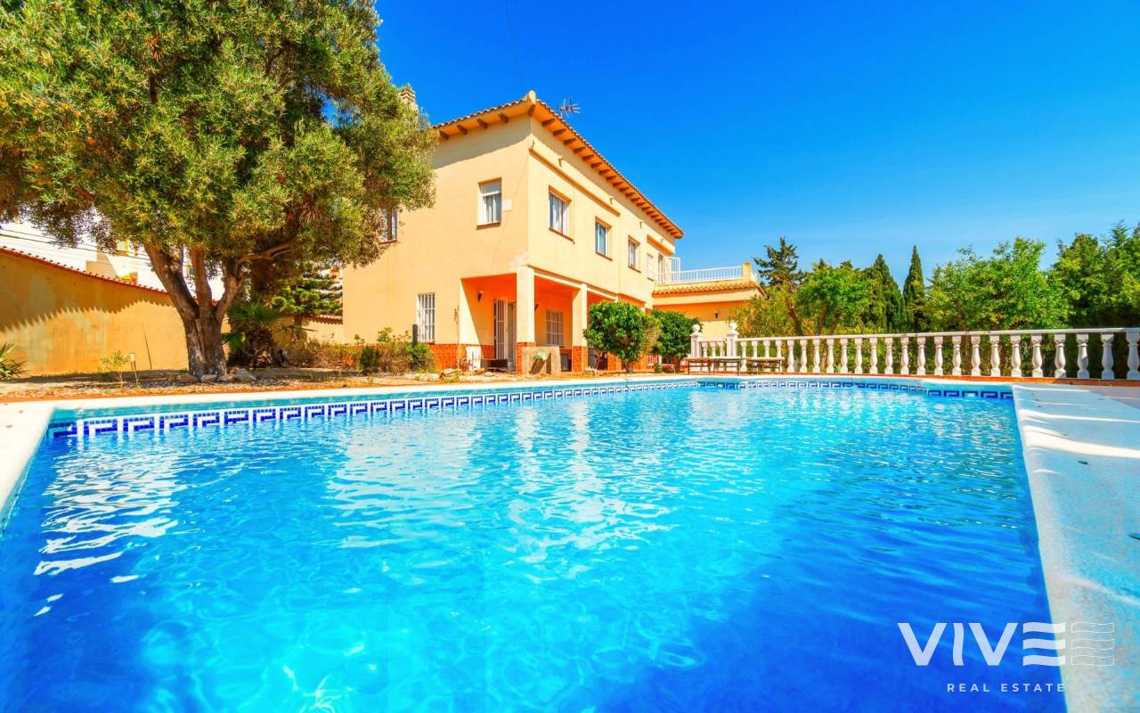 Willa - Rynek wtórny - Torrevieja - PF-22689