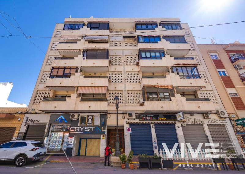 Wohnung - Verkauf - La Marina / Guardamar - CENTRO