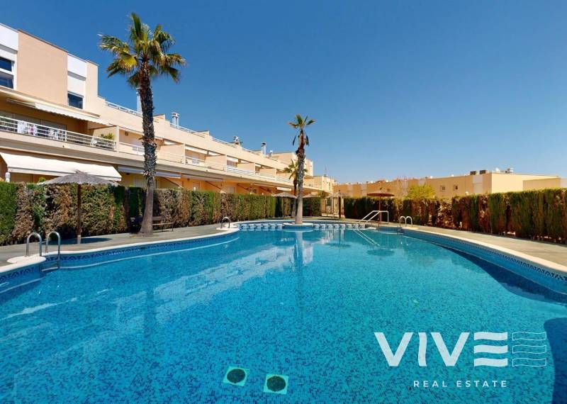 Wohnung - Verkauf - Orihuela Costa - Campoamor