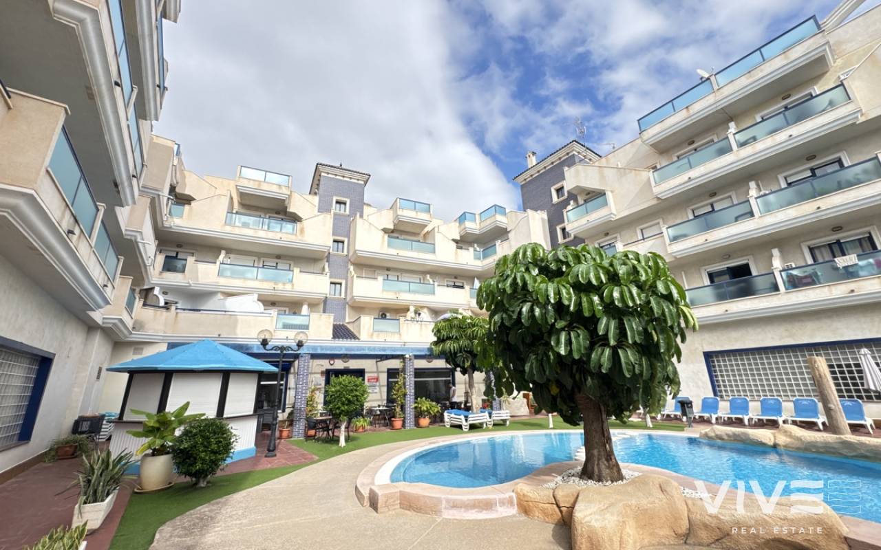 Wohnung - Verkauf - Orihuela Costa - DOLP-92625