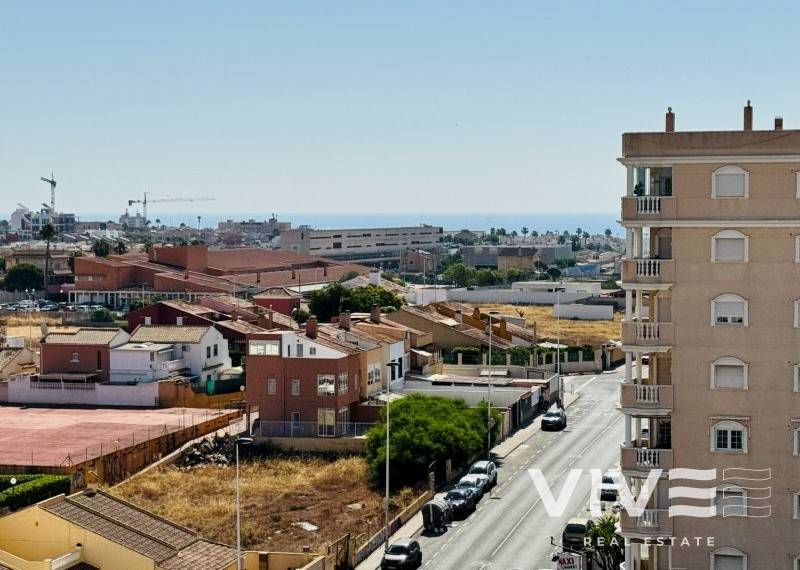 Wohnung - Verkauf - Torrevieja - Aguas nuevas 1
